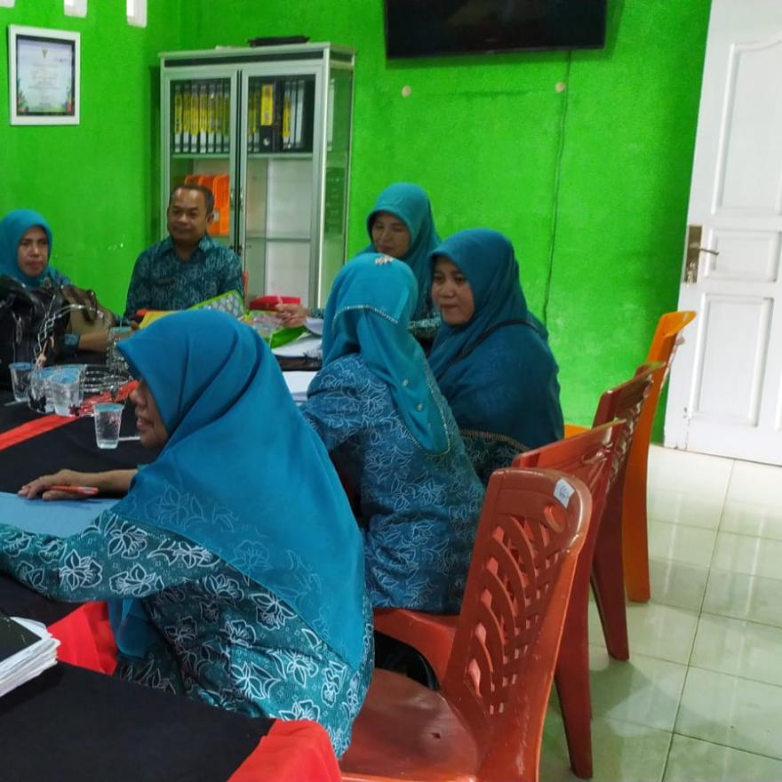 Kunjungan lapangan Tim PKK Kabupaten Lima Puluh Kota